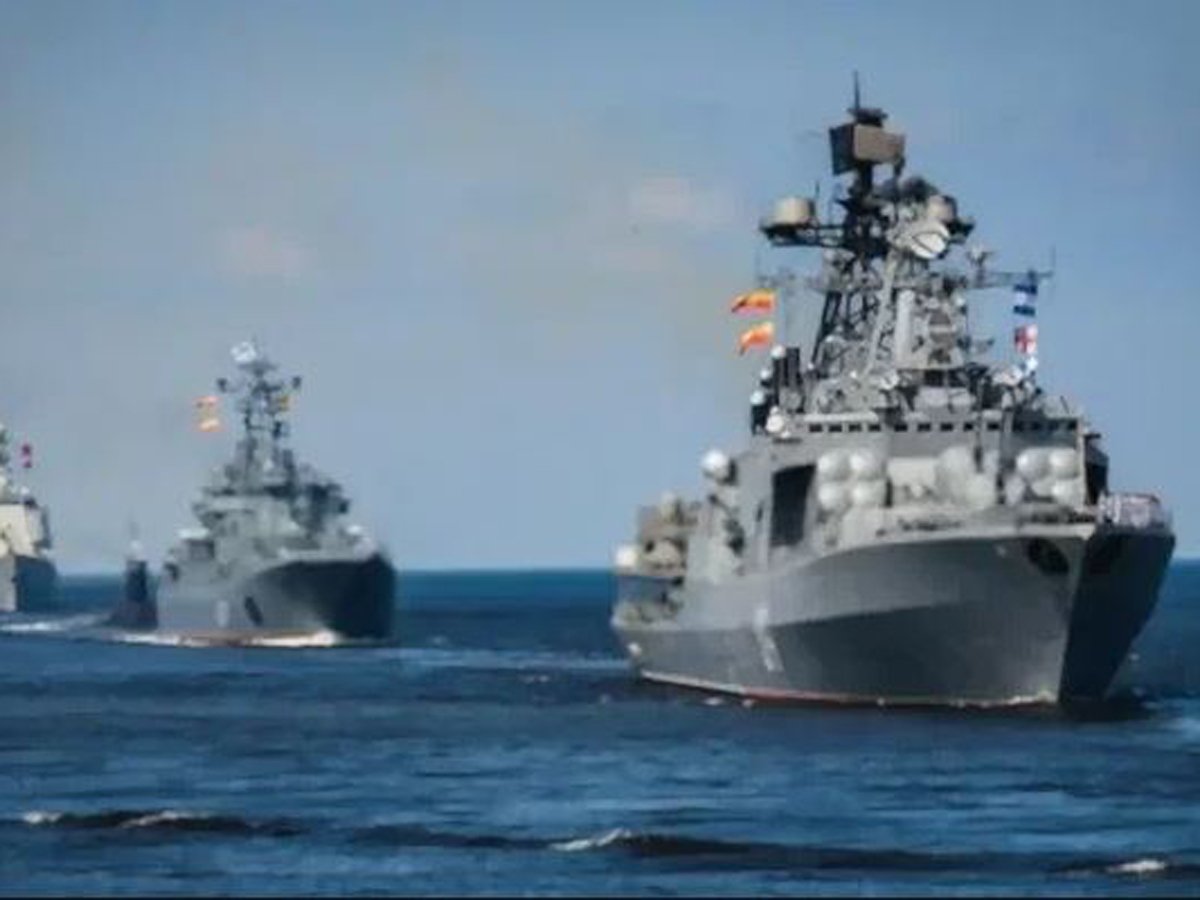 Норвегия заявила о выходе в море российских кораблей с ядерным оружием