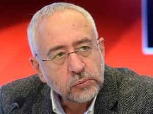 Baza: Николая Сванидзе госпитализировали в реанимацию с отеком легких