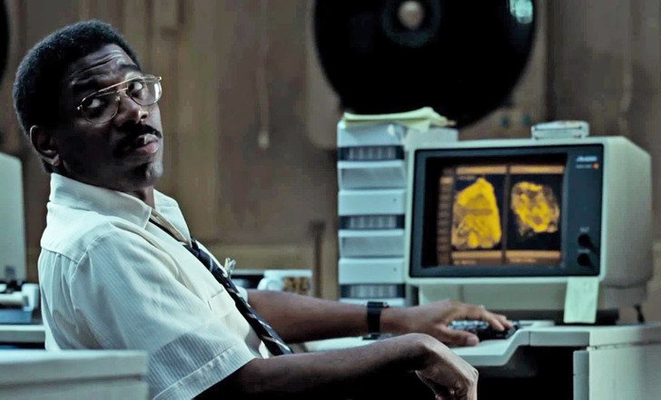 Случаи, когда звезда сыграла в фильме со своим родственником, но об этом мало кто знает