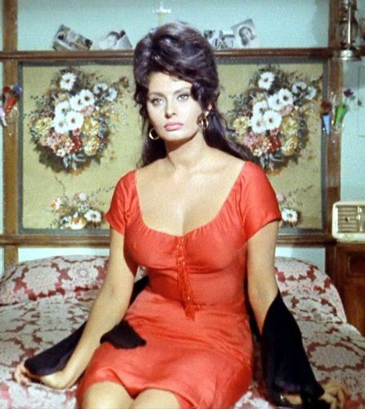 20 знаменитых женщин, чей размер одежды окажется для многих большим сюрпризом