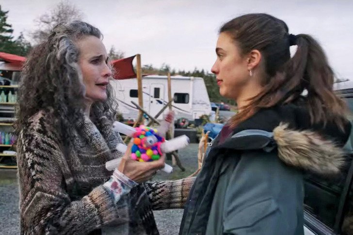 Случаи, когда звезда сыграла в фильме со своим родственником, но об этом мало кто знает