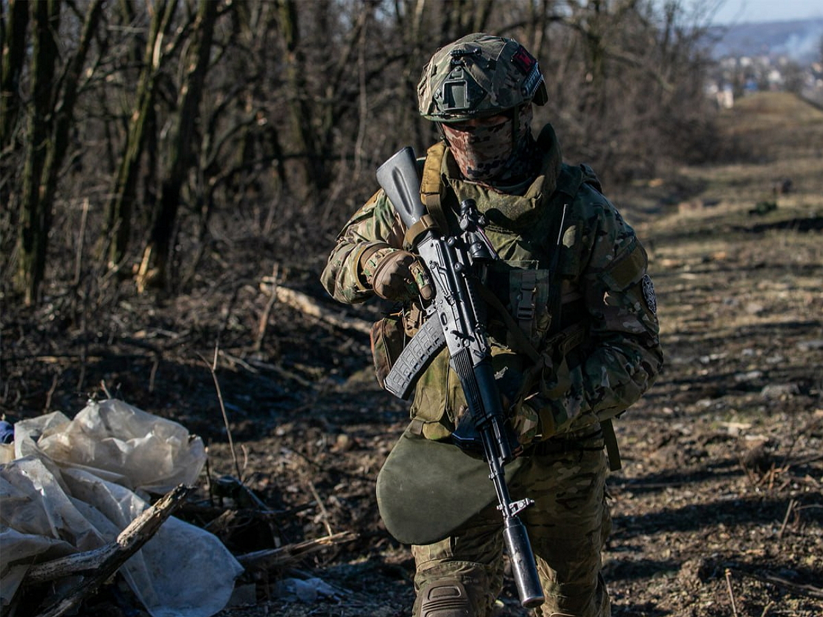 Бойцы ЧВК “Вагнер” применяют тактику “огневого вала” для прорыва обороны ВСУ в Артемовске