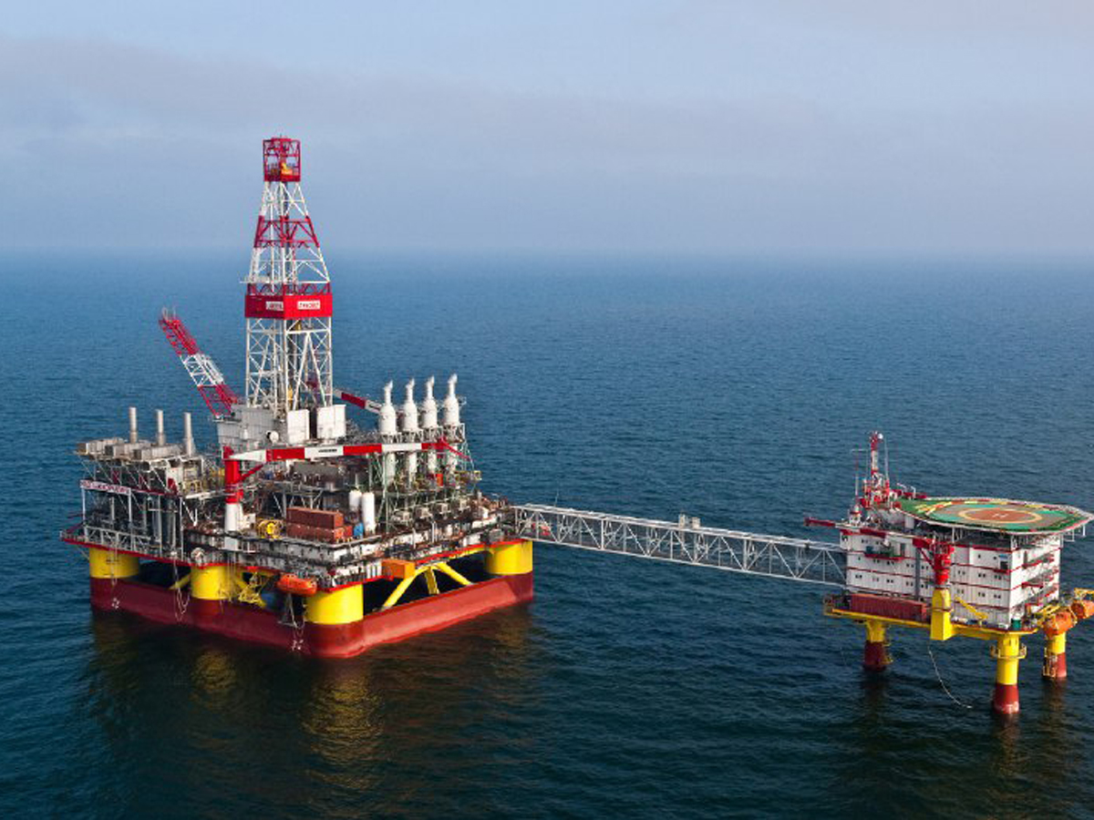 КНР объявил своей юрисдикцией российские месторождения газа на шельфе Вьетнама