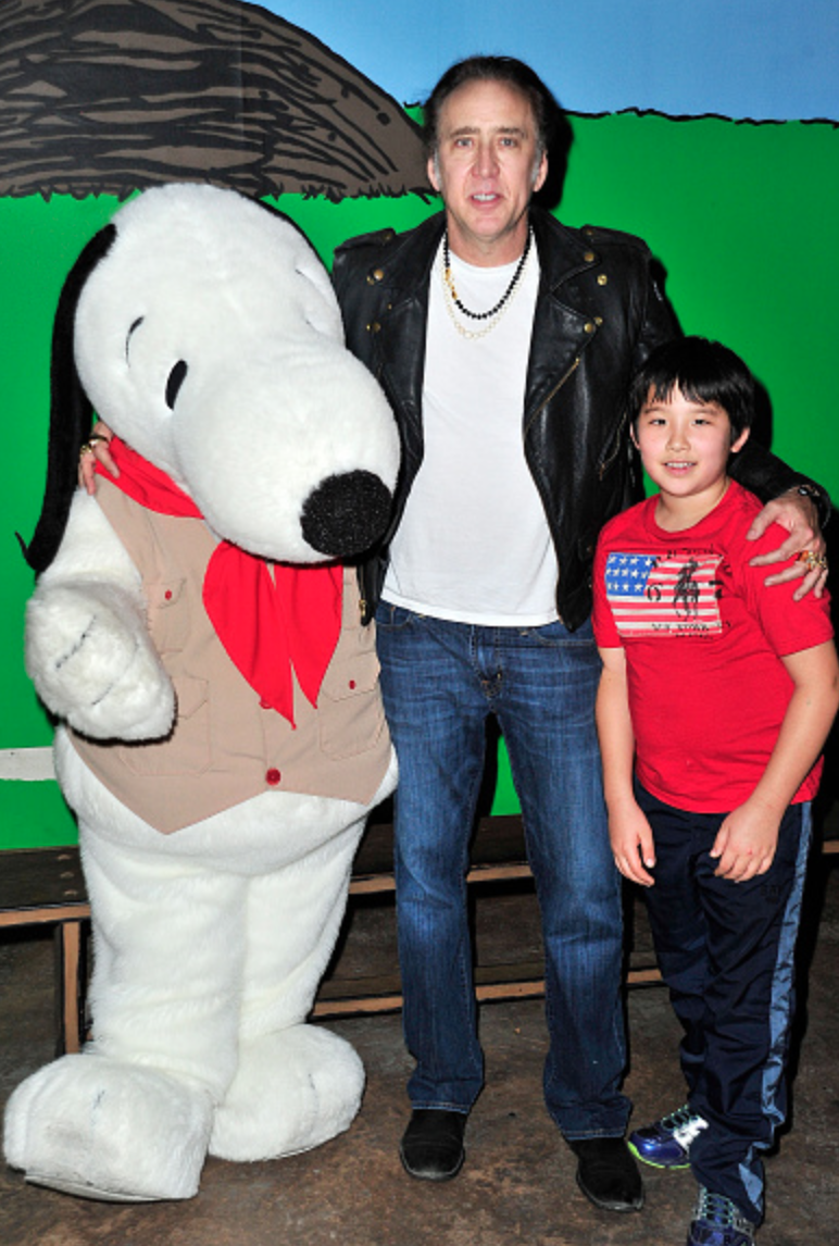 Знаменитости и дети звезд с нестандартной внешностью от родителей разных национальностей