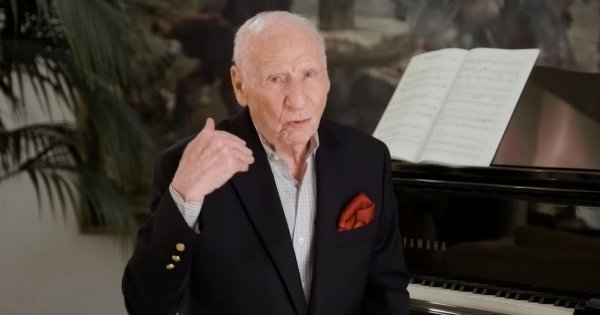 Актеры-долгожители, которые снимались поcле своего 90-летия