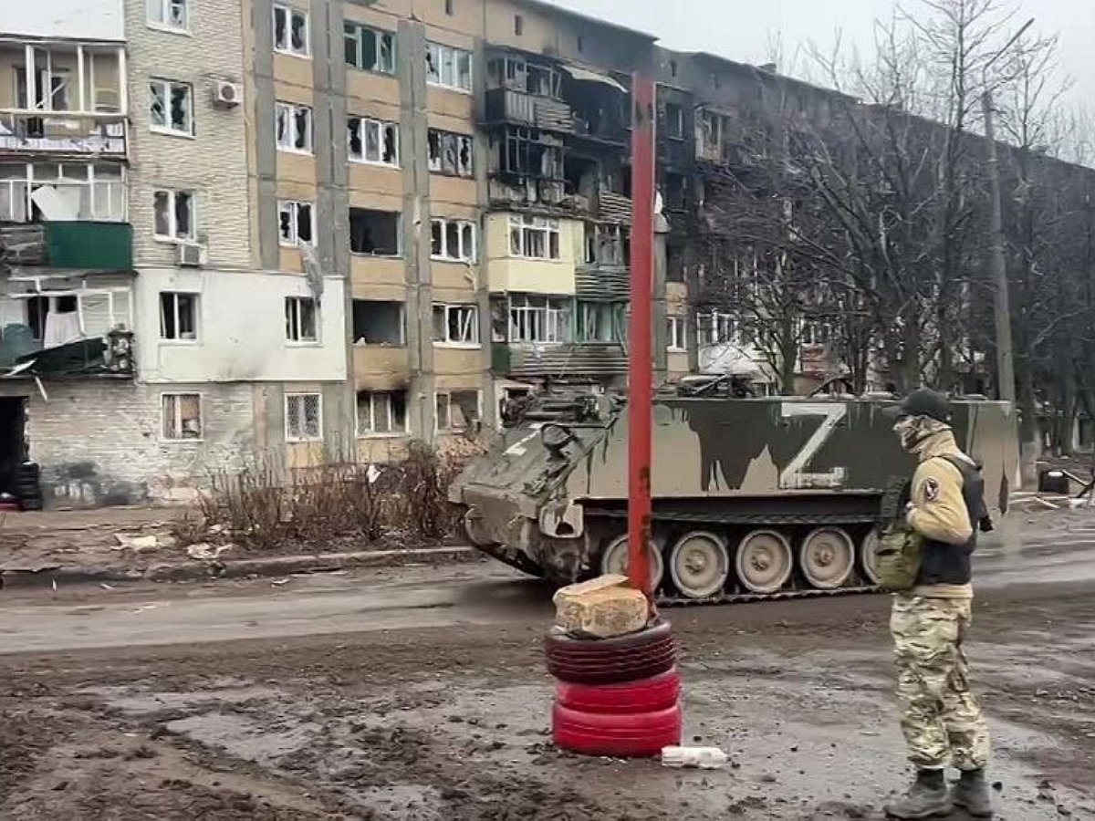 Силовики ЧВК Вагнер захватили БТР США в Артемовске