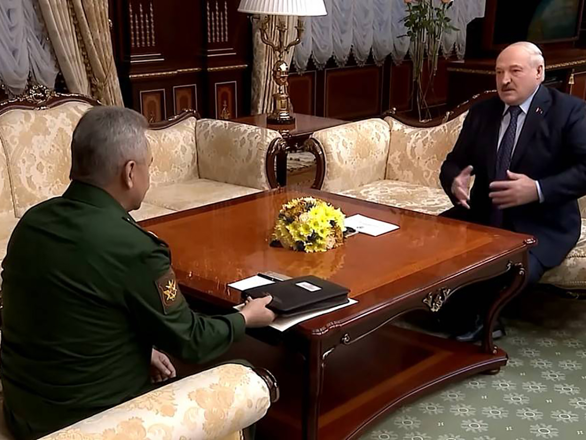 Лукашенко на встрече с Шойгу