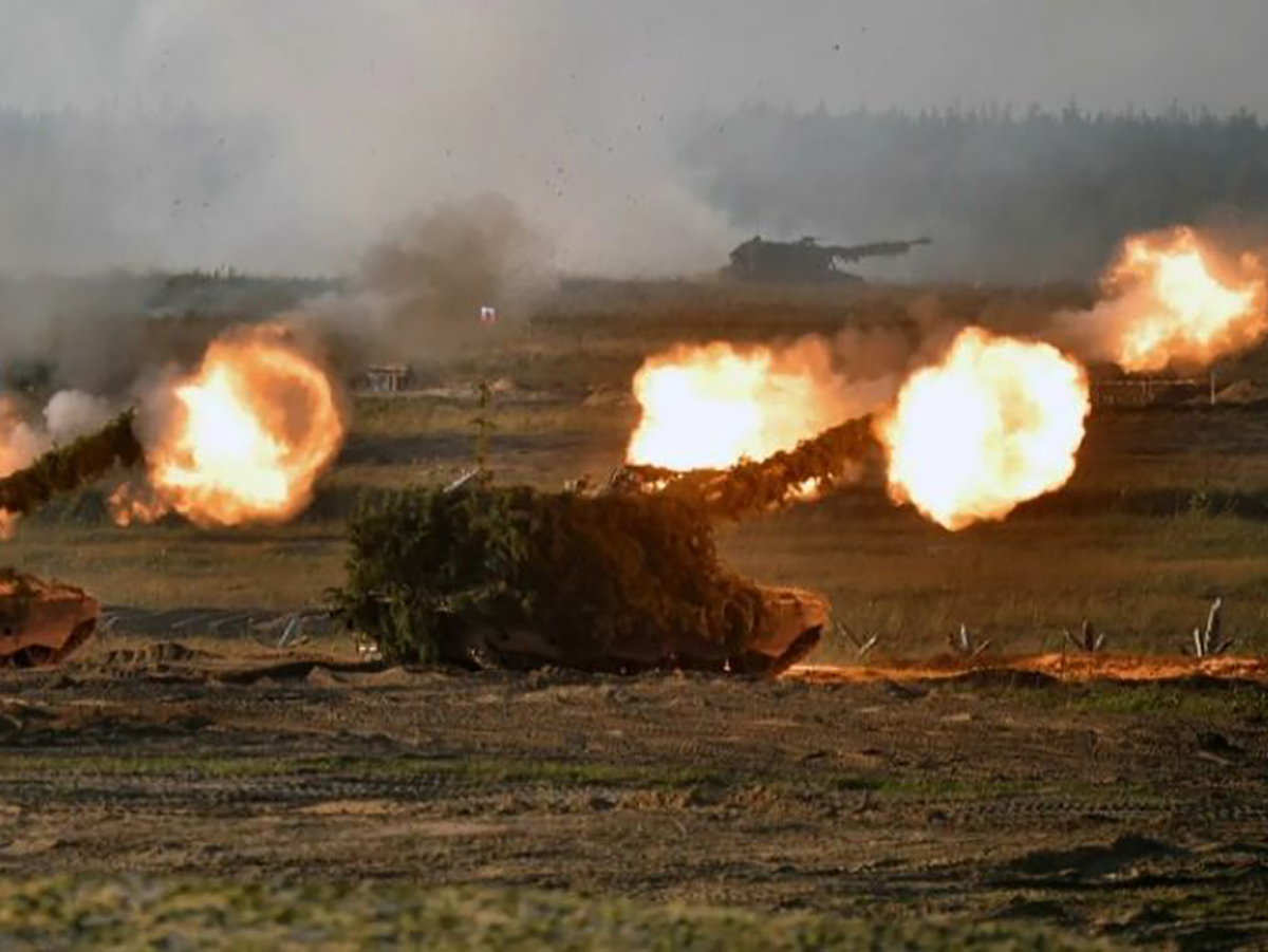 10 тысяч ракет ВС РФ каждый день бомбят позиции ВСУ: СМИ рассказали о стратегии Герасимова в зоне СВО
