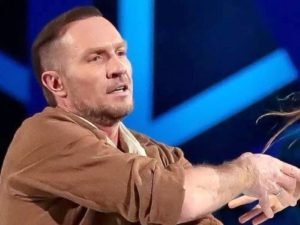 «Возраст – критический»: врач раскрыл, почему ухудшилось здоровье Романа Костомарова