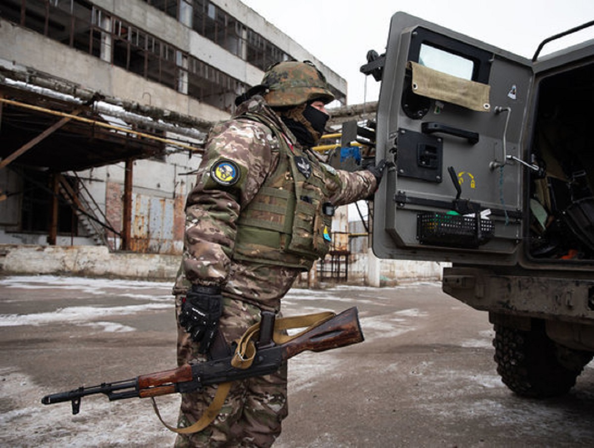 Украинские пограничники служат в Артемовске как заградотряды