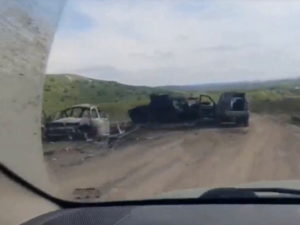 Опубликовано новое видео с подбитой техникой ВСУ на «дороге смерти» под Бахмутом