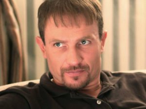 Роман Костомаров