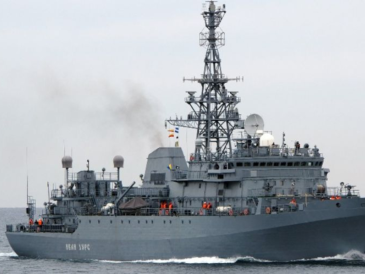 Неизвестные БПЛА атаковали российский новейший корабль «Иван Хурс» в проливе Босфор