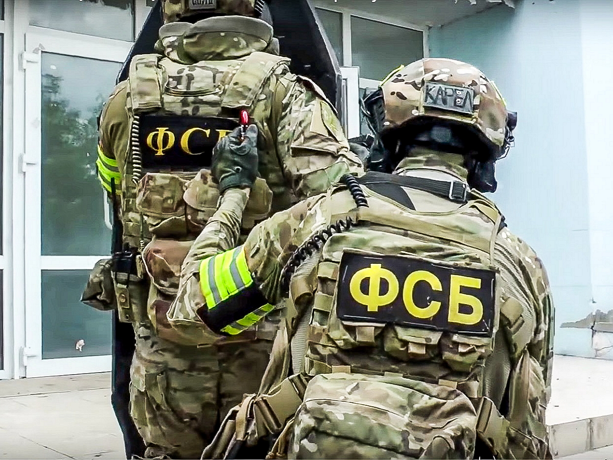 ФСБ провела арест экс-сотрудника посольства США Шонова