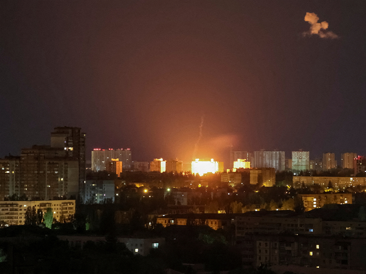 Озвучены итоги невиданных по силе ударов по Украине: Киев подвергся крупнейшей атаке дронов-шахидов с момента начала СВО
