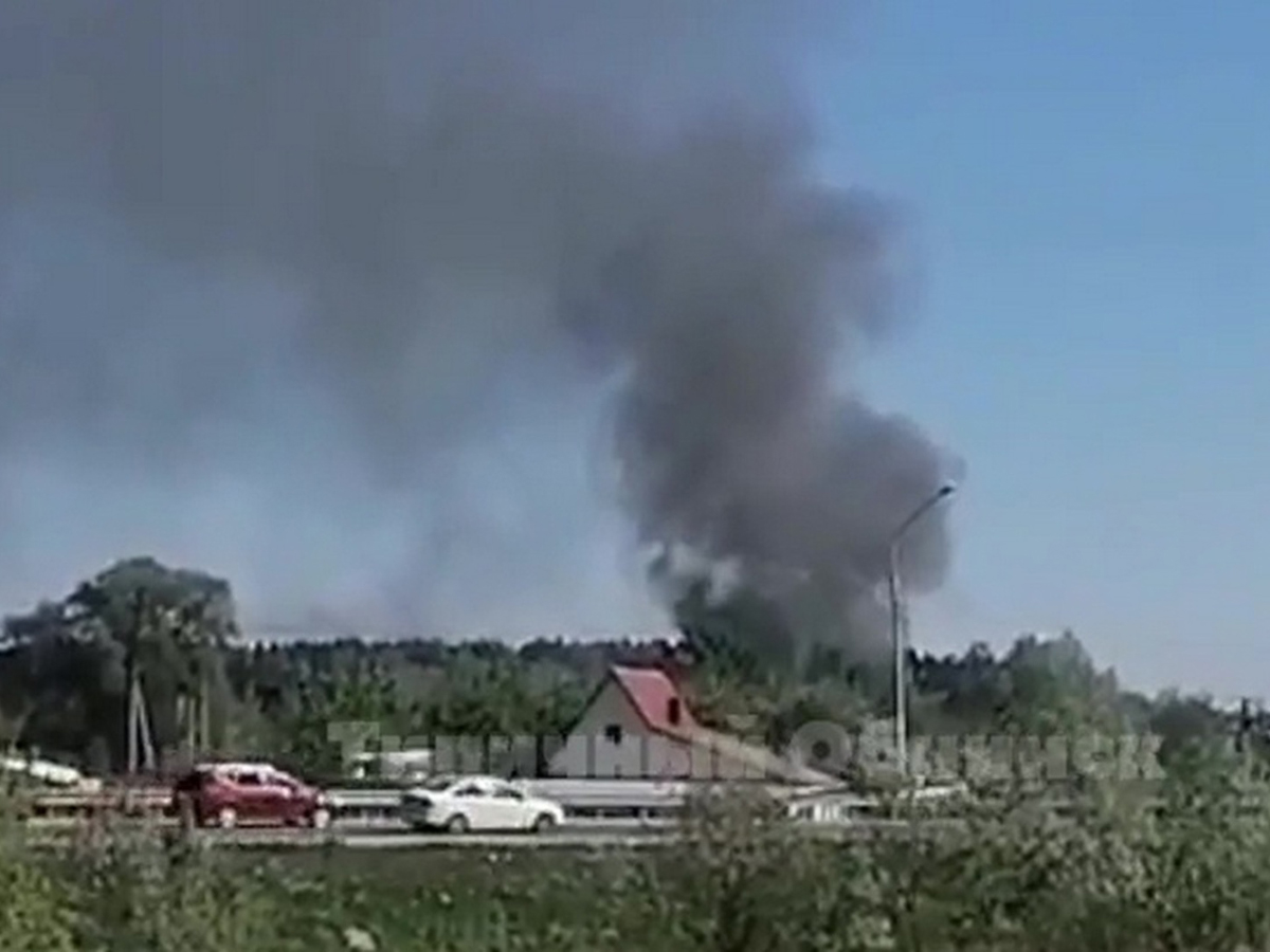Baza: в Калужской области возле трассы взорвался очередной БПЛА (ФОТО, ВИДЕО)