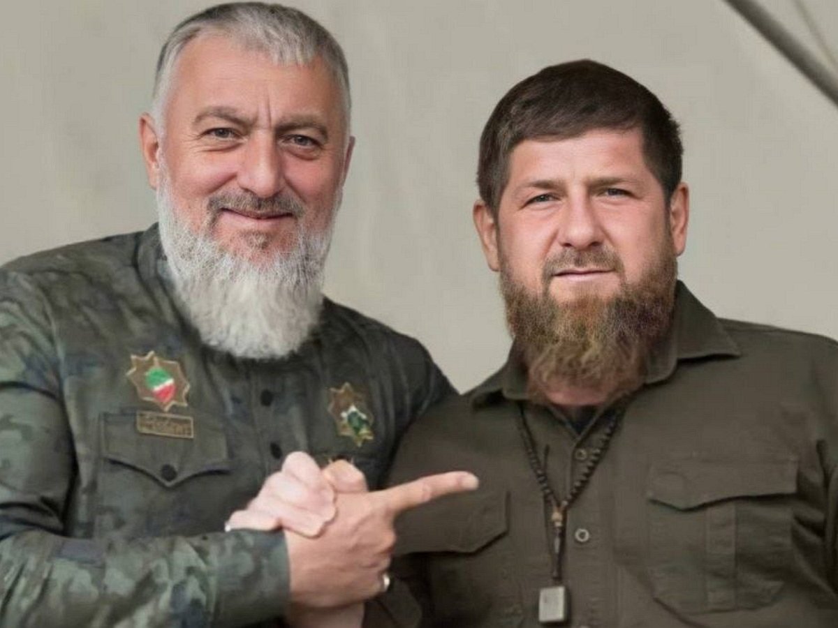 Кадыров заявил, что Делимханов «жив-здоров» и опубликовал с ним фото