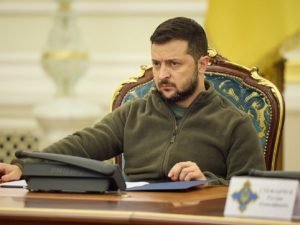 Сенатор Джабаров: Россия в июле может начать переговоры с Украиной