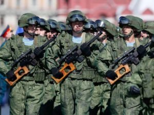 Китайские СМИ: Россия приставит «клинок» к горлу НАТО