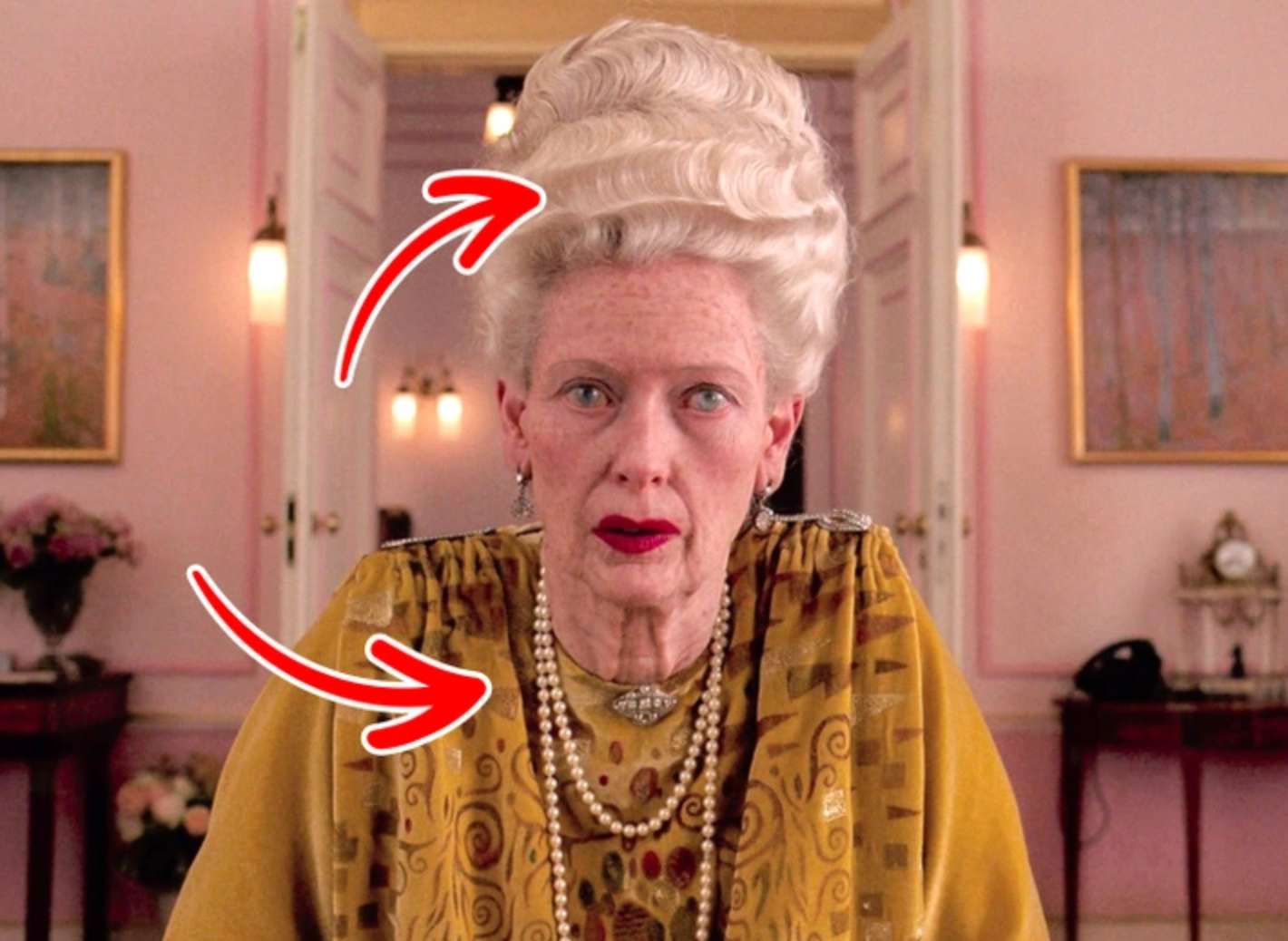 Скрытые смыслы от костюмеров в образах персонажей кино