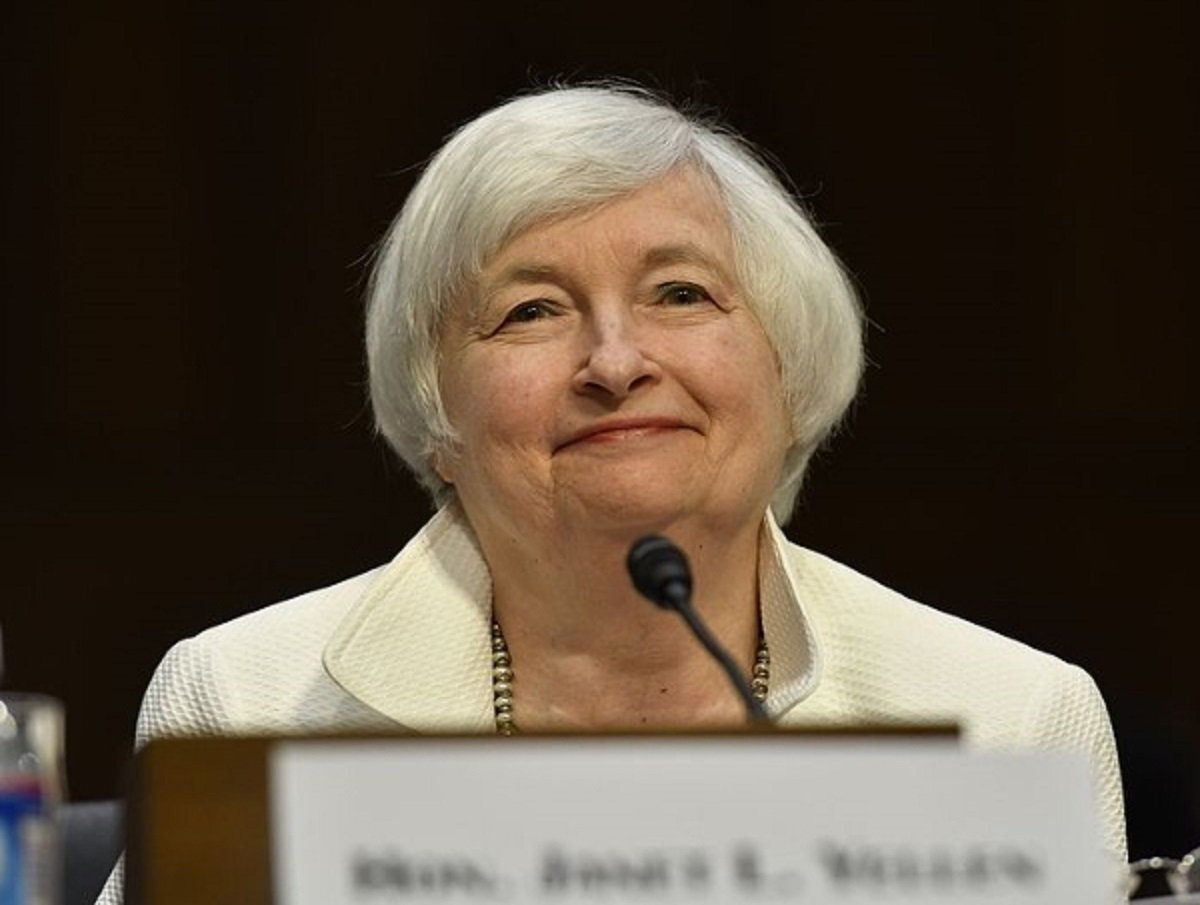 CNN: министра финансов США в Китае накормили галлюциногенными грибами