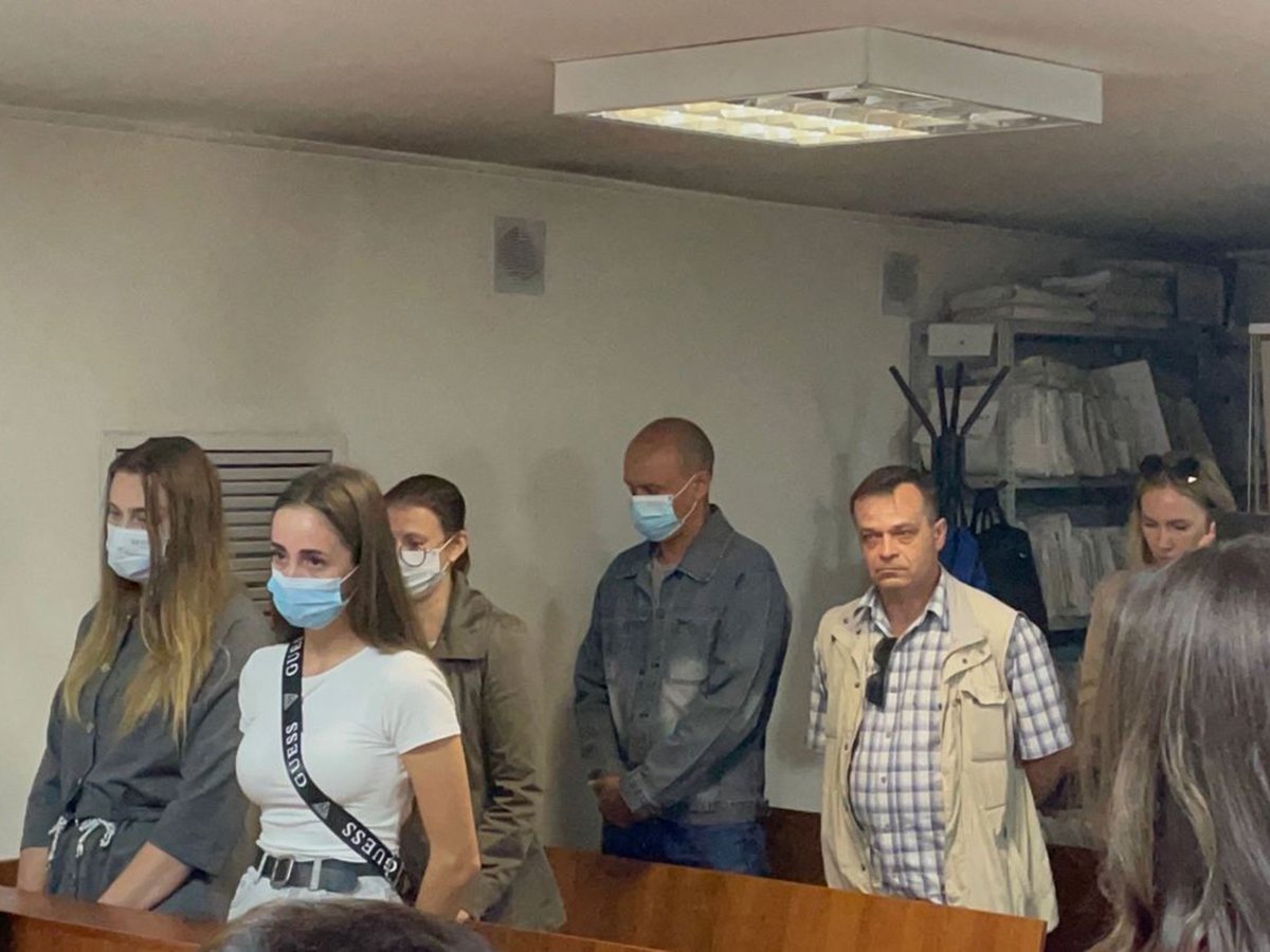 Суд приговорил полицейских в Кемерово