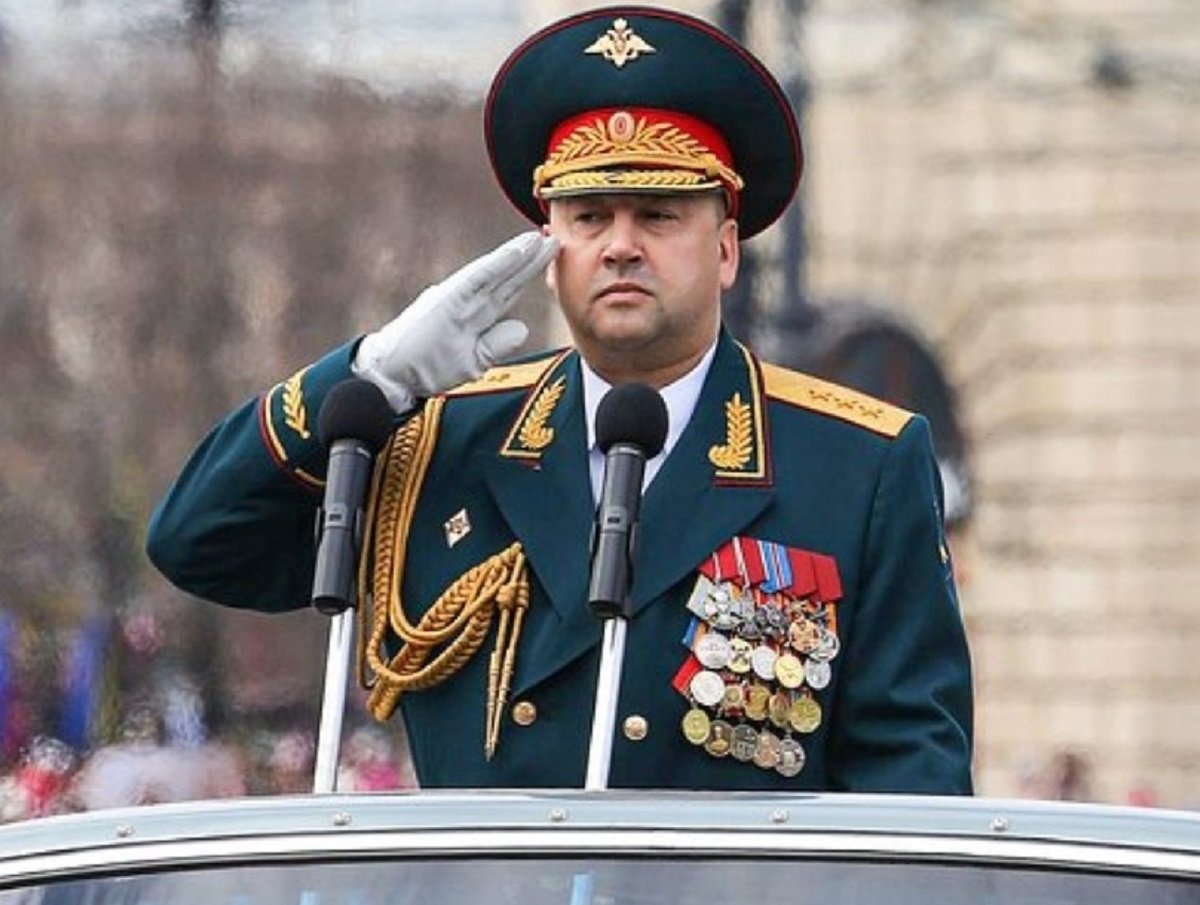 СМИ раскрыли местонахождение пропавшего генерала Суровикина