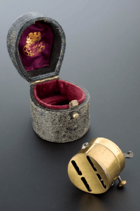 Как выглядели жуткие медицинские приспособления прошлого