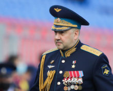 Генерал Суровикин