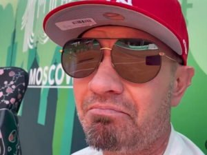 Стало известно о подготовке Костомарова к новой операции