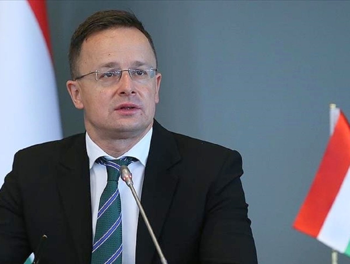 Венгрия потребовала от Киева отчет о расходовании 50-70 млрд евро