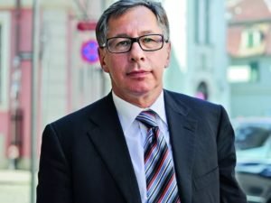 Миллиардер Петр Авен отказался от России, назвав Латвию своим «домом»