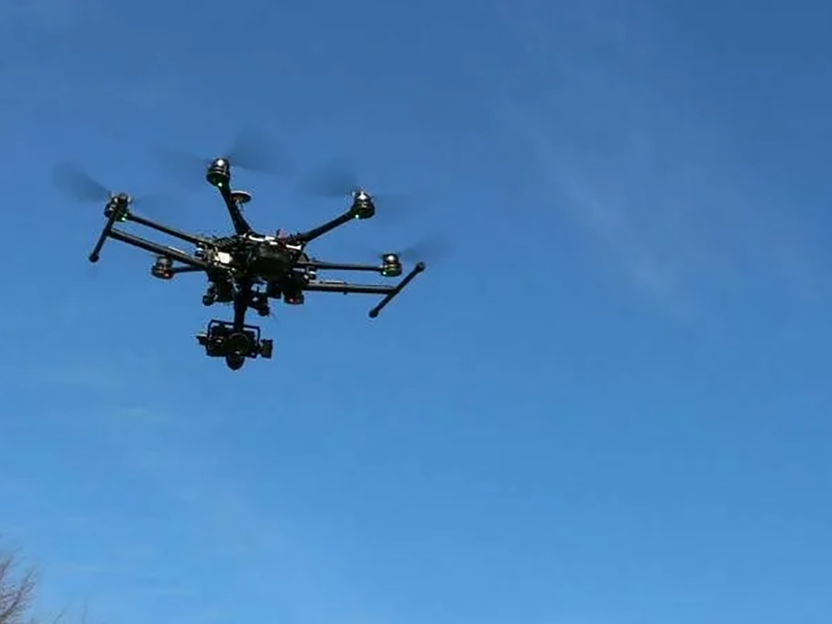 Беспилот продемонстрировал новый вид борьбы с дронами в зоне СВО