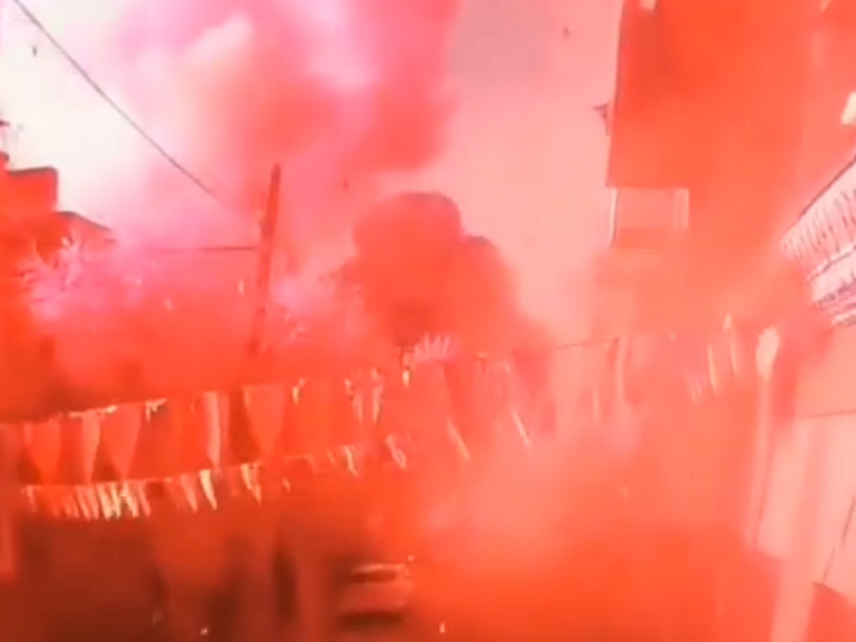 Момент удара ракетой по зданию полиции в Кривом Роге во время совещания силовиков попал на видео