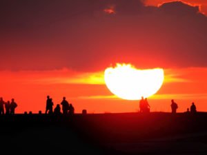 Ученые-генетики назвали период человечество было на грани вымирания