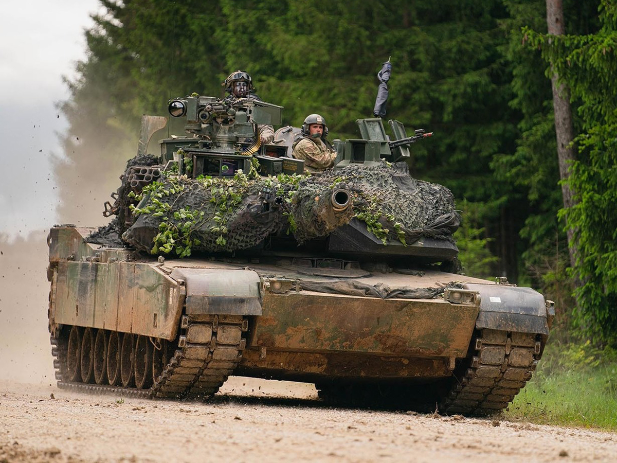 Западные СМИ оценили поставки танков Abrams на Украину