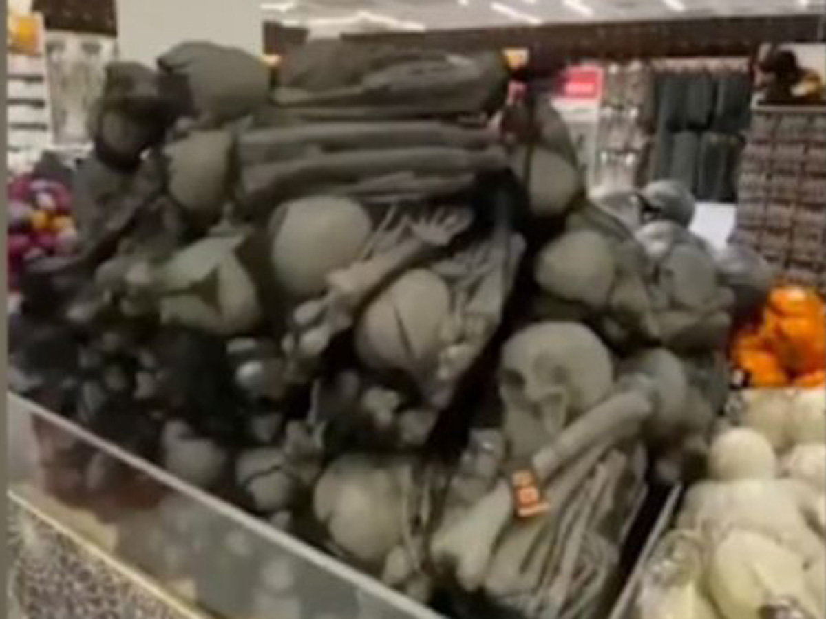 В магазинах Украины стали продавать «кости русских военных»