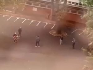 Выходец из Чечни атаковал с ножом школу на севере Франции: 1 человек погиб, 2 ранены