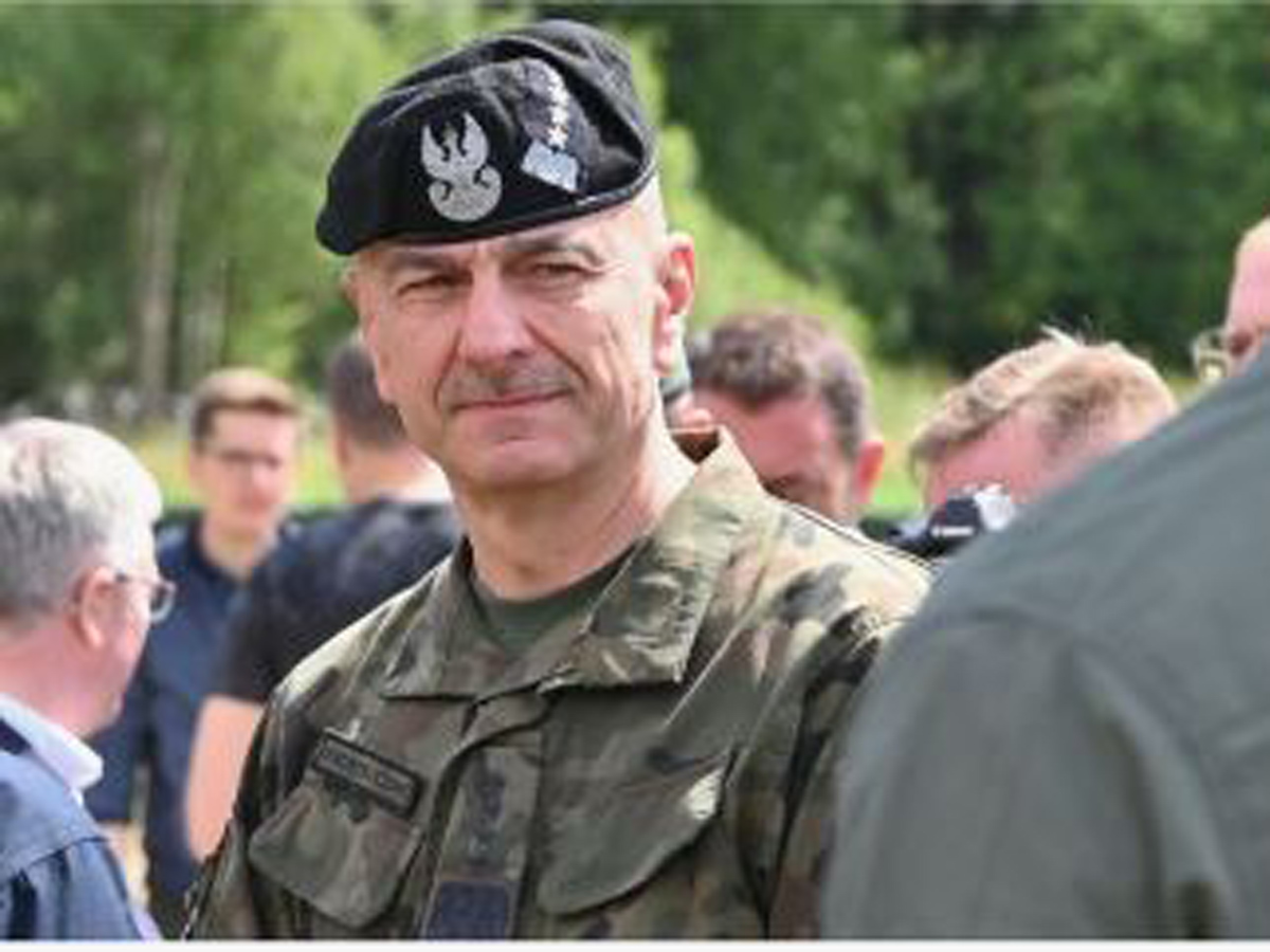 Польша Генералы в отставке