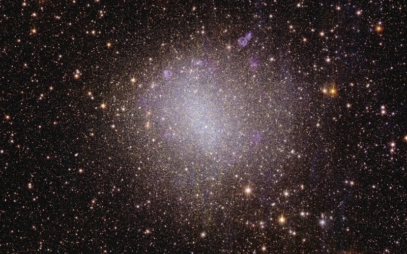 Космический телескоп «Евклид» сделал уникальные кадры 100 000 галактик в 240 млн световых лет от Земли (ФОТО)