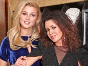 «Мне тяжело»: дочь раскрыла последние новости о здоровье Анастасии Заворотнюк