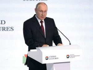 «Голова, чтобы думать»: Путин дал оценку критикующим СВО артистам