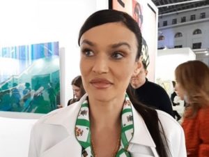 Алена Водонаева показала морякам эротическое шоу