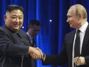 «Исторические союзники»: США испугались военной сделки России и КНДР