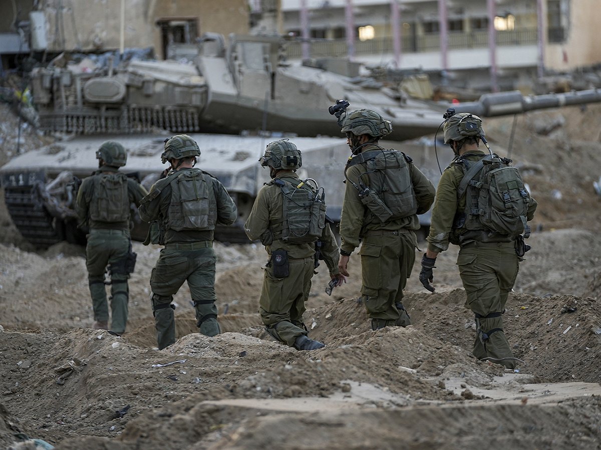 Израильские военные захватили парламент Газы 