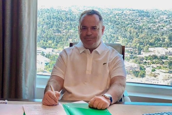 Знаменитости, которых мы потеряли в 2023 году (Часть 1)