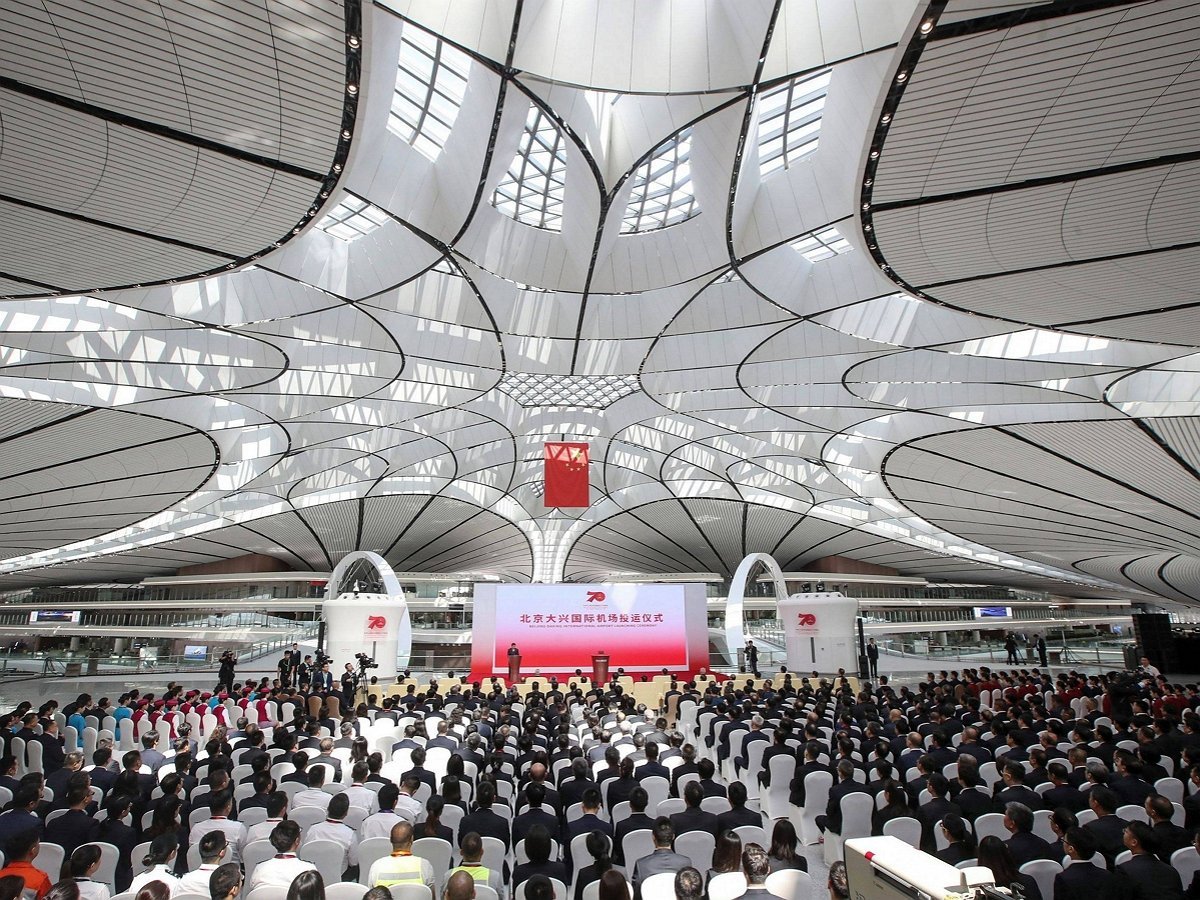 Аэропорт Пекина отказался принимать рейсы авиакомпании 