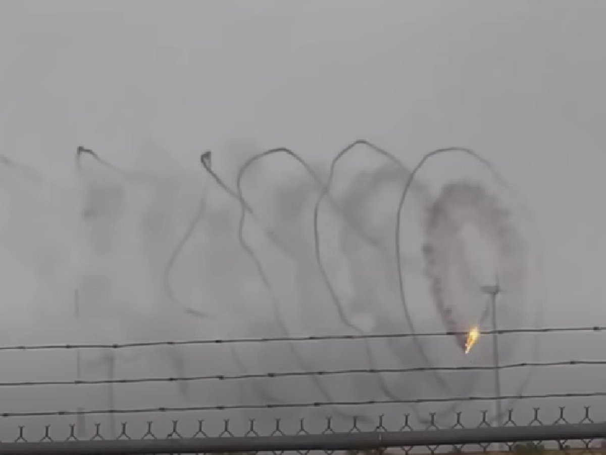 Как же эффектно горит ветровая турбина в Техасе!