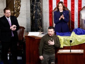 Зеленского публично унизили в США