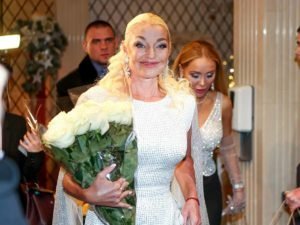 Волочкова анонсировала свою свадьбу в следующем году